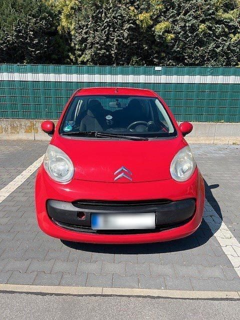 Second-hand Citroën C1 68 CP (50 kW) 2006 Roșu Hatchback