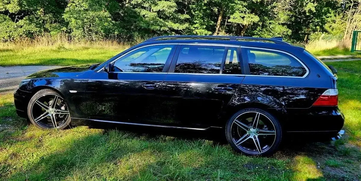 Gebraucht BMW 520 177 PS (130 kW) 2008 Schwarz Limousine