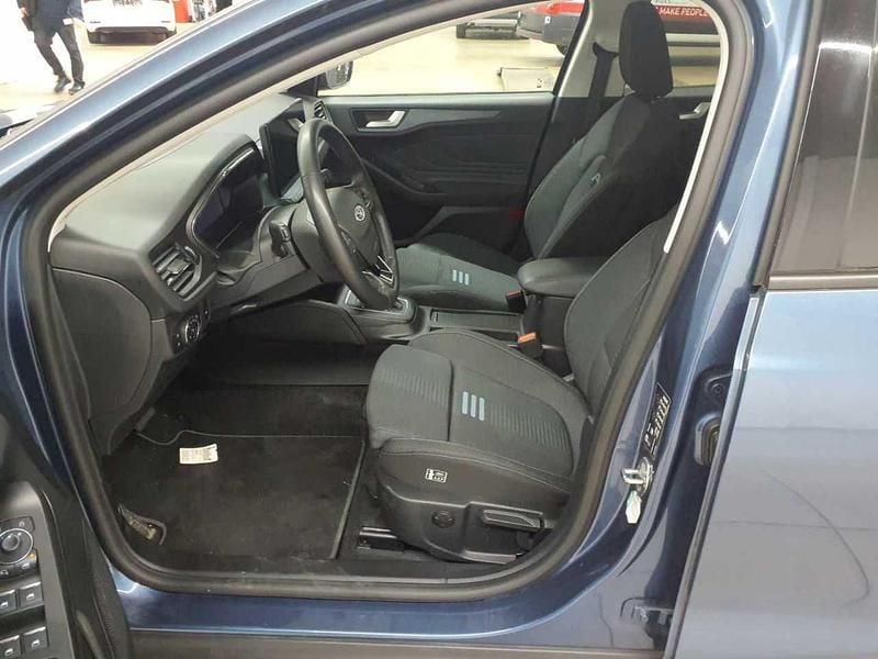 Gebraucht Ford Focus Active X 155 PS (114 kW) 2024 Chrome blue metallic Kombi