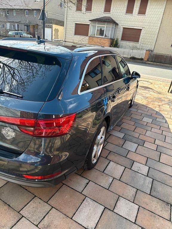 Gebraucht Audi A4 S-Line 218 PS (160 kW) 2017 Grau Kombi
