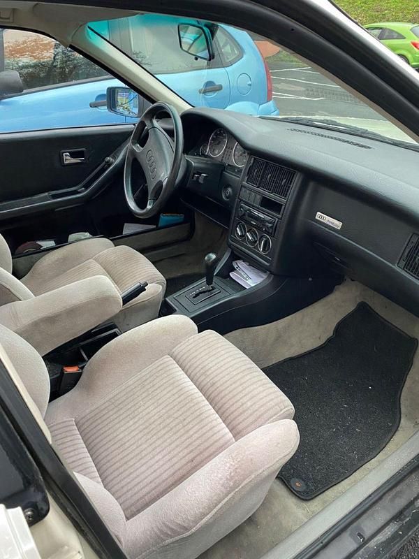 Gebraucht Audi 80 Comfort 90 PS (66 kW) 1986 Weiß Limousine