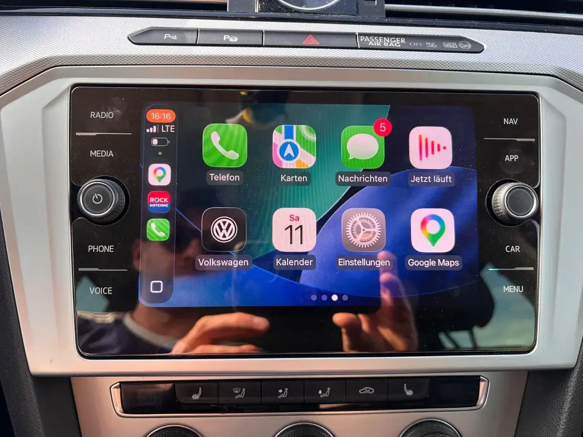 Gebraucht VW Passat Comfortline 150 PS (110 kW) 2018 Schwarz Kombi