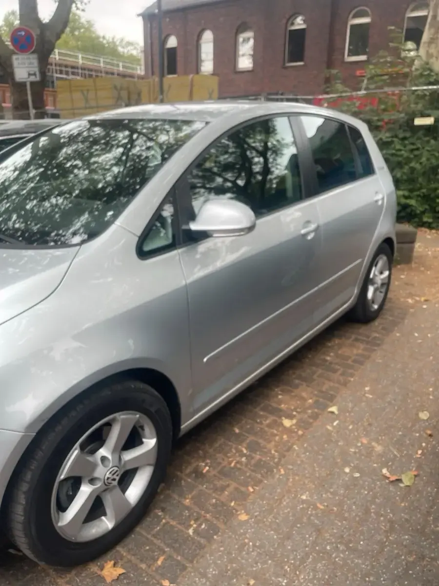 Gebraucht VW Golf Plus Cross 101 PS (74 kW) 2006 Silber Kleinwagen