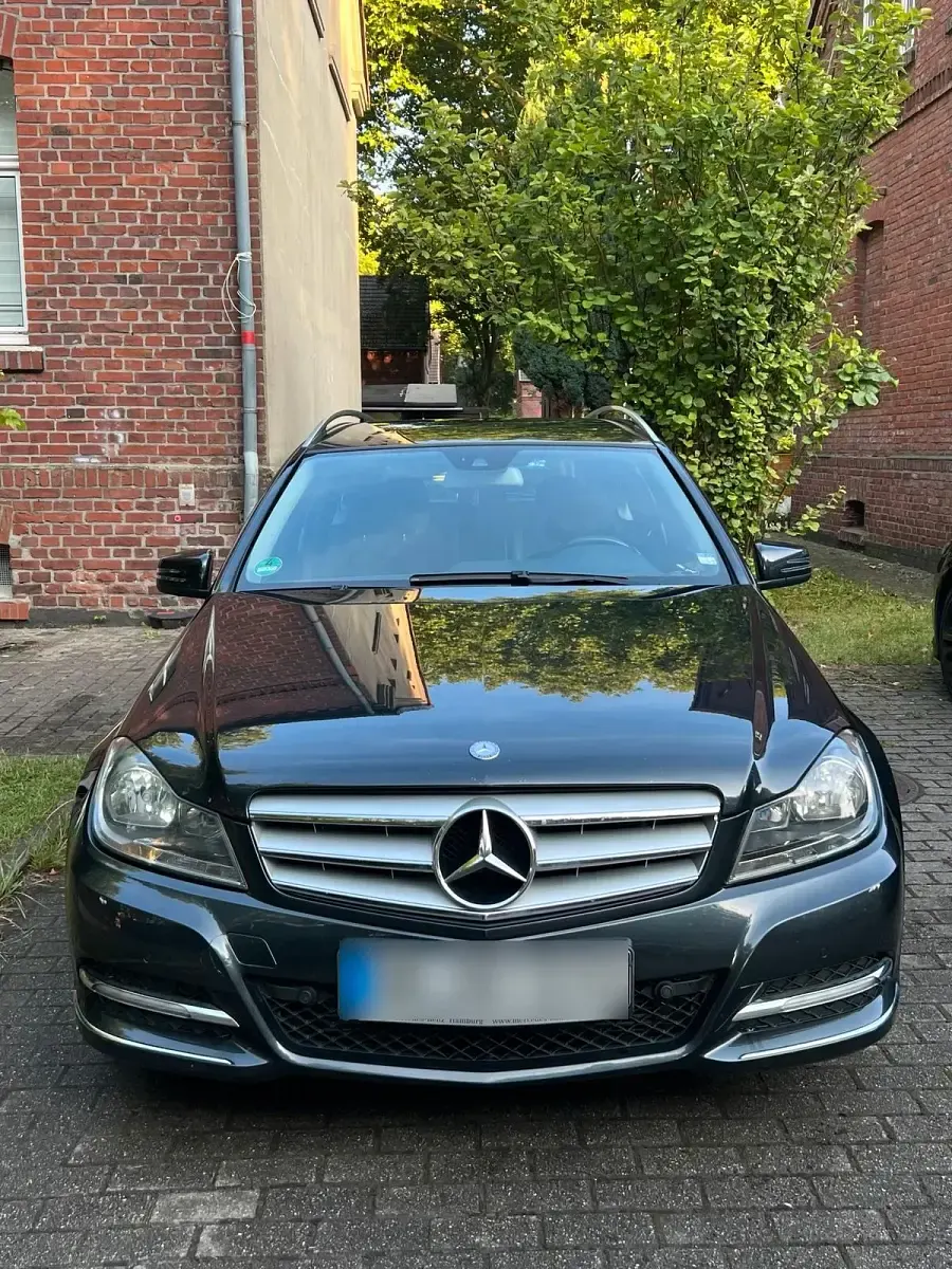 Gebraucht Mercedes C200 136 PS (100 kW) 2012 Schwarz Kombi