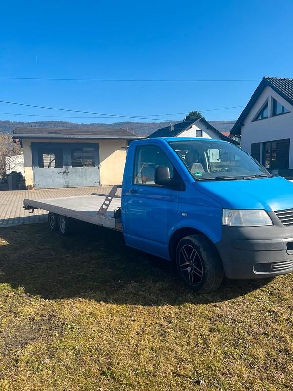 Gebraucht VW T5 131 PS (96 kW) 2008 Blau Van