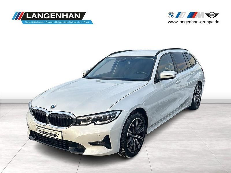 Weiß Gebraucht 2021 BMW 320 Sport Line Limousine | 28.852 € (Fairer Preis) - Bild 1/4