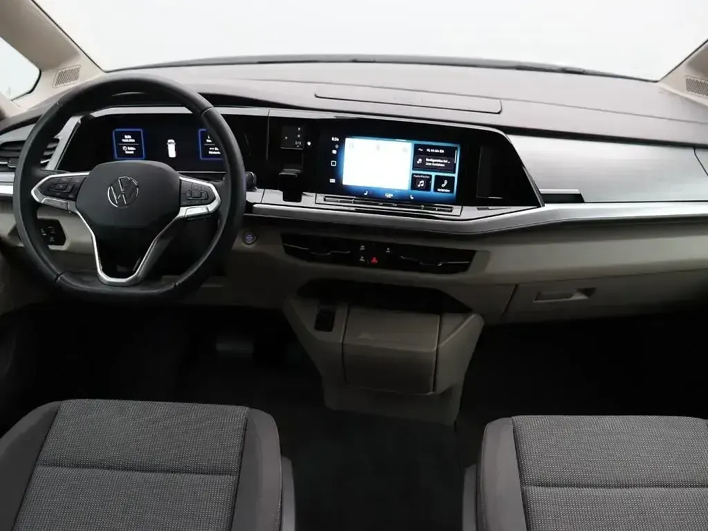 Gebraucht VW T7 Life 150 PS (110 kW) 2025 Schwarz Van