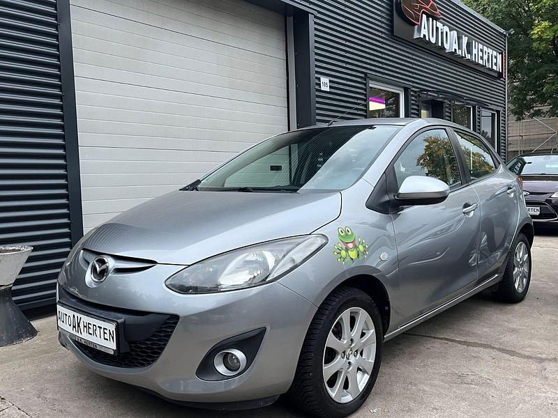Silber Gebraucht 2012 Mazda 2 Active Kleinwagen | 2.800 € (Fairer Preis) - Bild 1/4