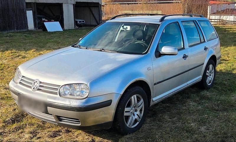 Gebraucht VW Golf IV 101 PS (74 kW) 2003 Grau Kombi