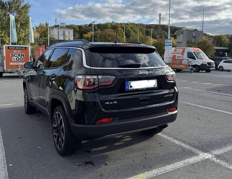 Gebraucht Jeep Compass Limited 170 PS (125 kW) 2020 Schwarz SUV