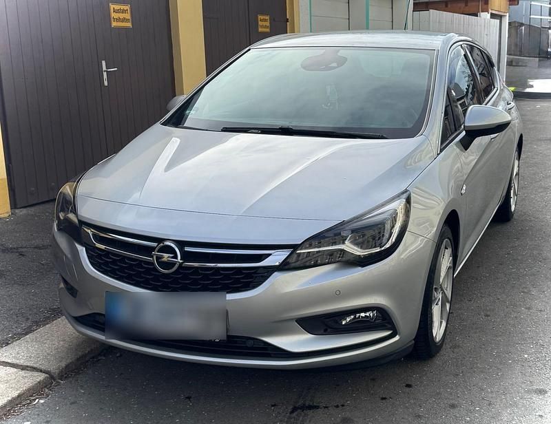 Gebraucht Opel Astra 160 PS (117 kW) 2016 Silber Limousine