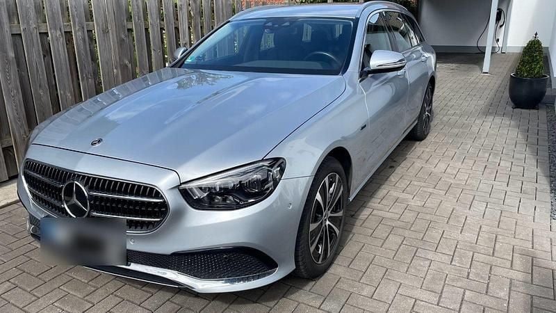 Gebraucht Mercedes E300 320 PS (235 kW) 2021 Silber Kombi