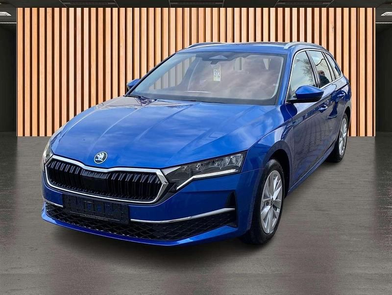 Gebraucht Skoda Octavia Selection 150 PS (110 kW) 2025 Race blau Kombi