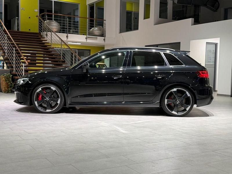 Gebraucht Audi RS3 Sport 367 PS (269 kW) 2016 Schwarz Limousine