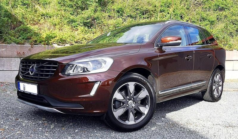 Gebraucht 2014 Volvo XC60 Linje Inscription SUV | 19.500 € - Bild 1/4