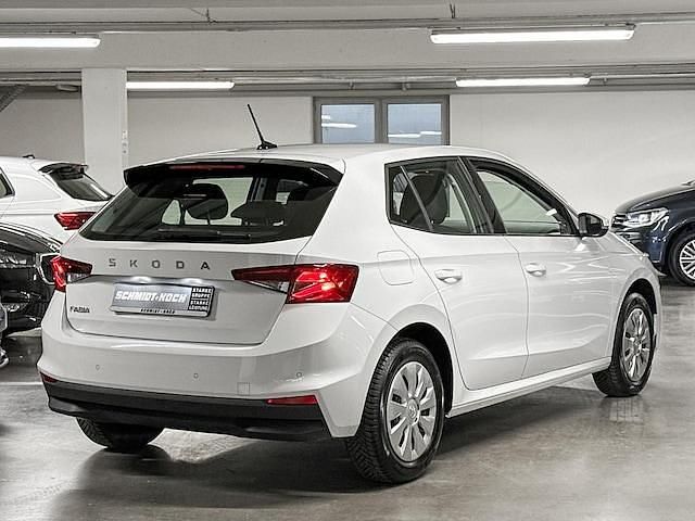Gebraucht Skoda Fabia 80 PS (58 kW) 2024 Moonweiß perleffekt Kleinwagen