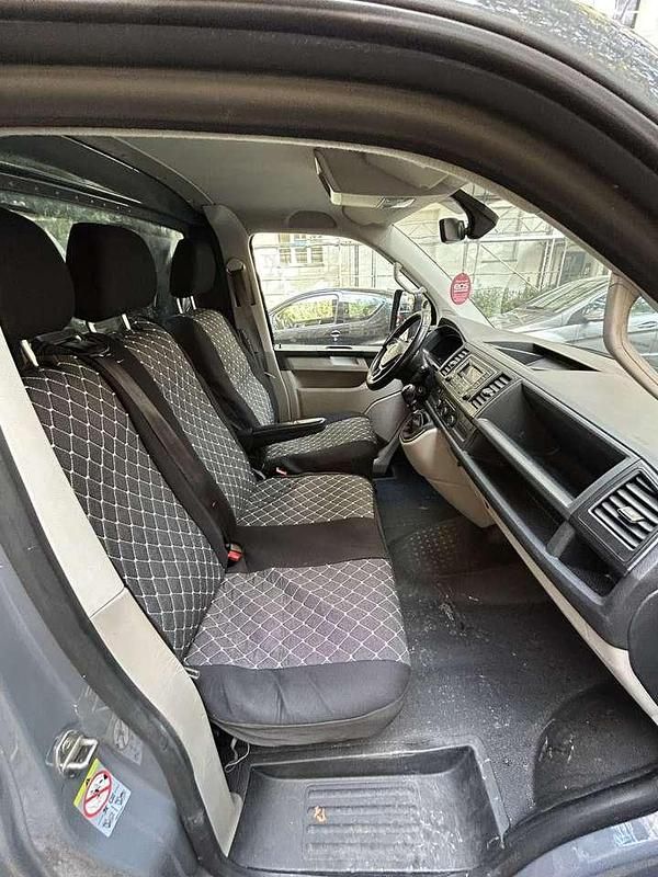 Gebraucht VW T6 102 PS (75 kW) 2018 Grau Van