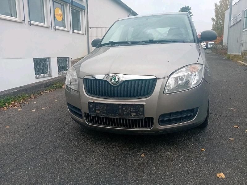 Gold Gebraucht 2009 Skoda Fabia Kleinwagen | 599 € (Superpreis) - Bild 1/4