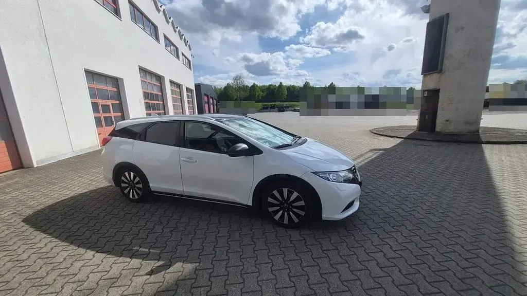 Gebraucht Honda Civic Lifestyle 120 PS (88 kW) 2014 Weiß Kombi
