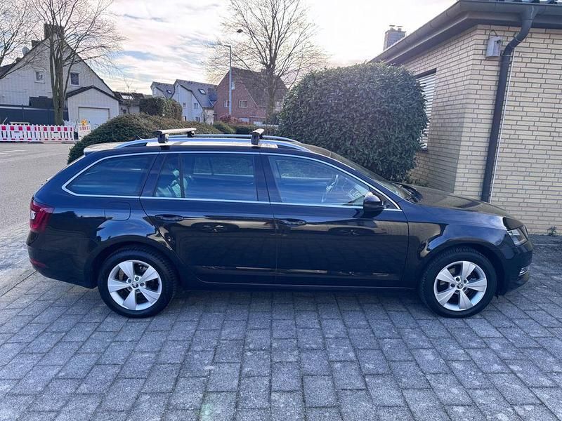 Gebraucht Skoda Octavia 116 PS (85 kW) 2019 Schwarz Kombi