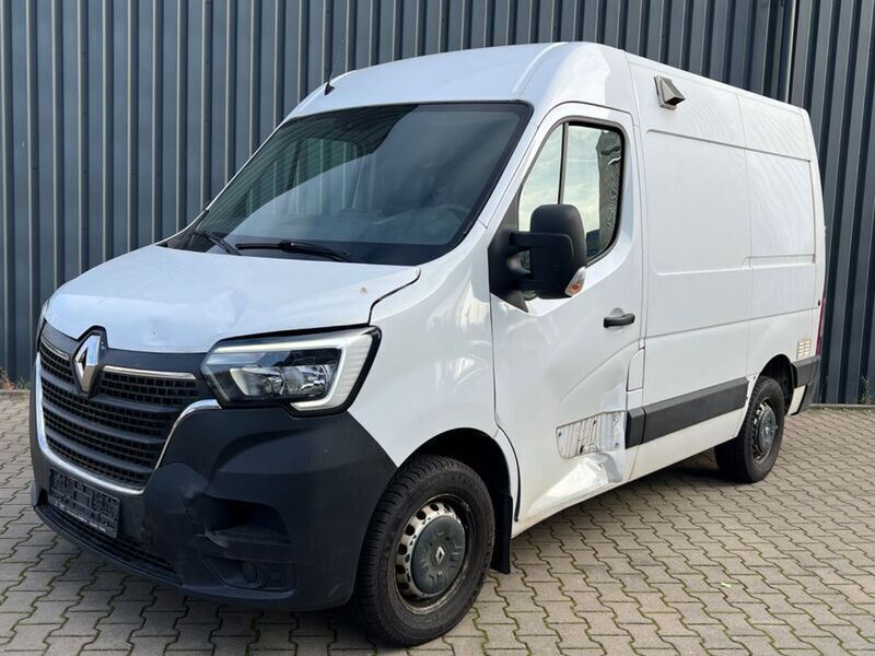 Second-hand Renault Master 135 CP (99 kW) 2020 Alb Van