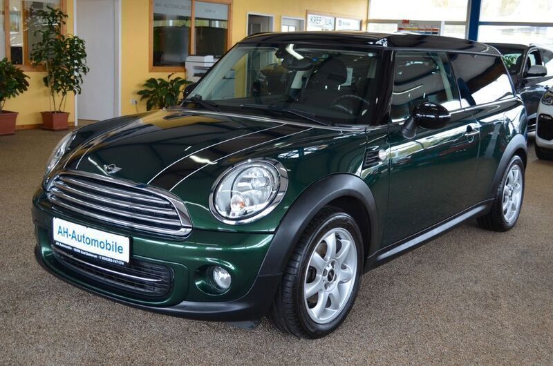Grün Gebraucht 2012 Mini Cooper Clubman Kombi | 8.880 € (Teuer) - Bild 1/4