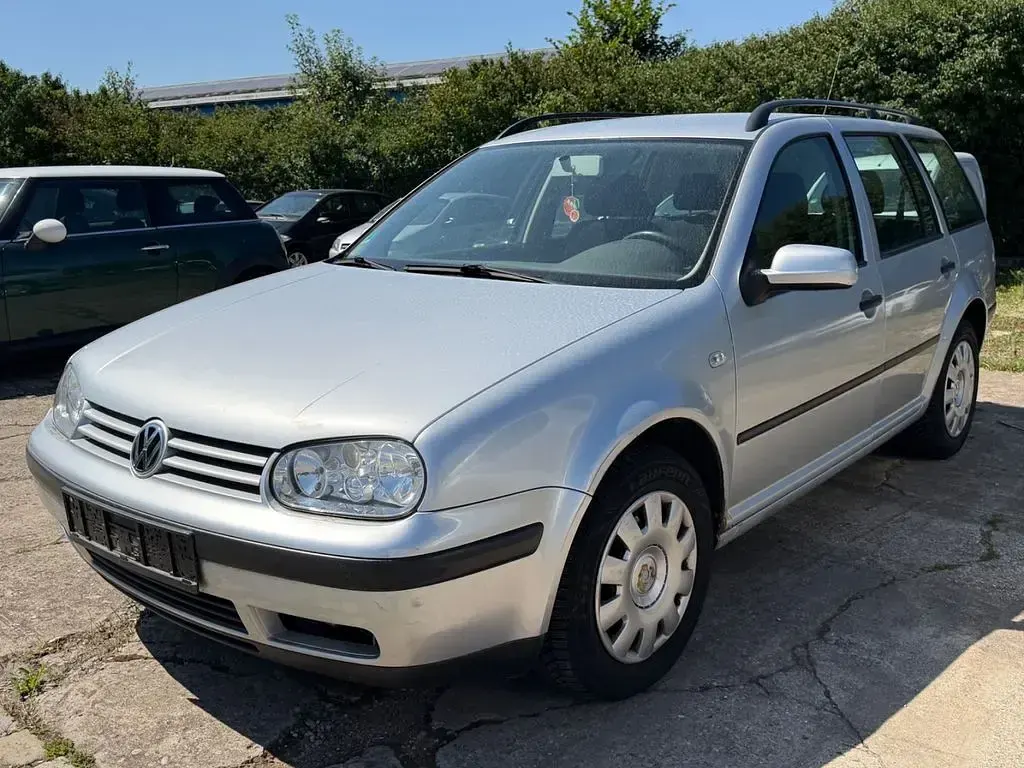 Gebraucht VW Golf IV Edition 105 PS (77 kW) 2001 Silber Limousine