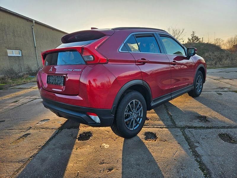 Gebraucht Mitsubishi Eclipse Cross 163 PS (119 kW) 2019 Rot SUV
