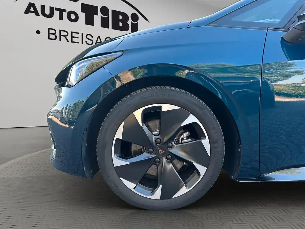 Gebraucht Cupra Born 150 kW (204 PS) 2024 Blau Kleinwagen