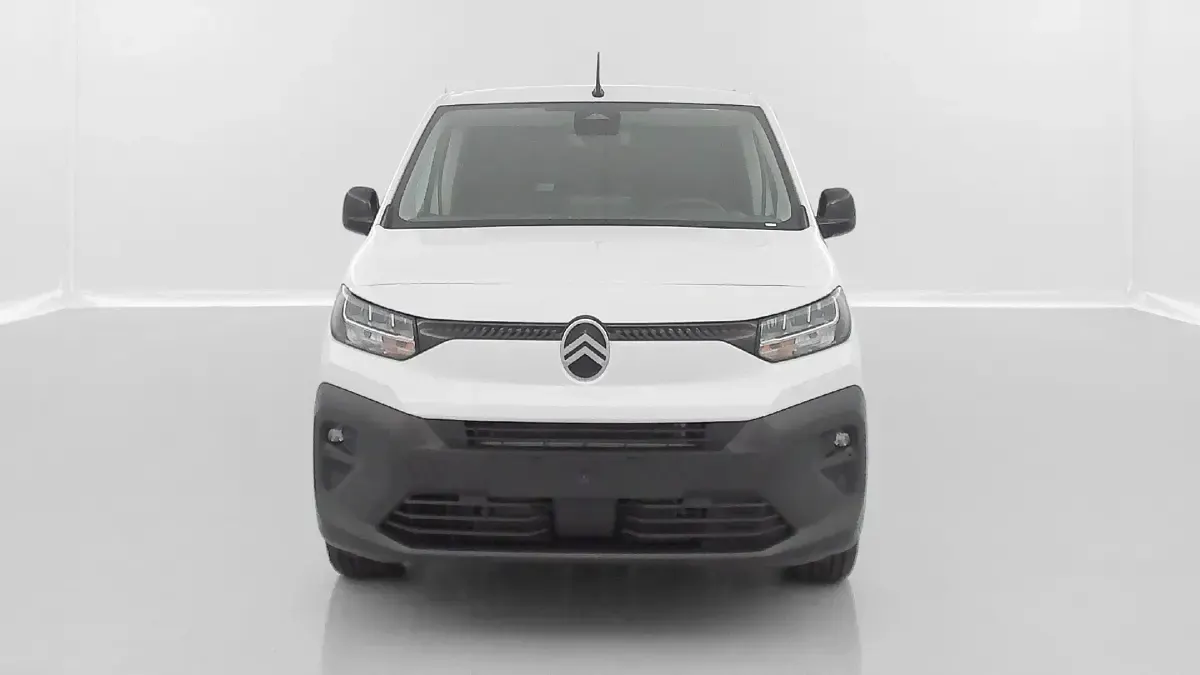 Neu Citroën Berlingo 131 PS (96 kW) 2026 (blanc kaolin) Van / Kleinbus
