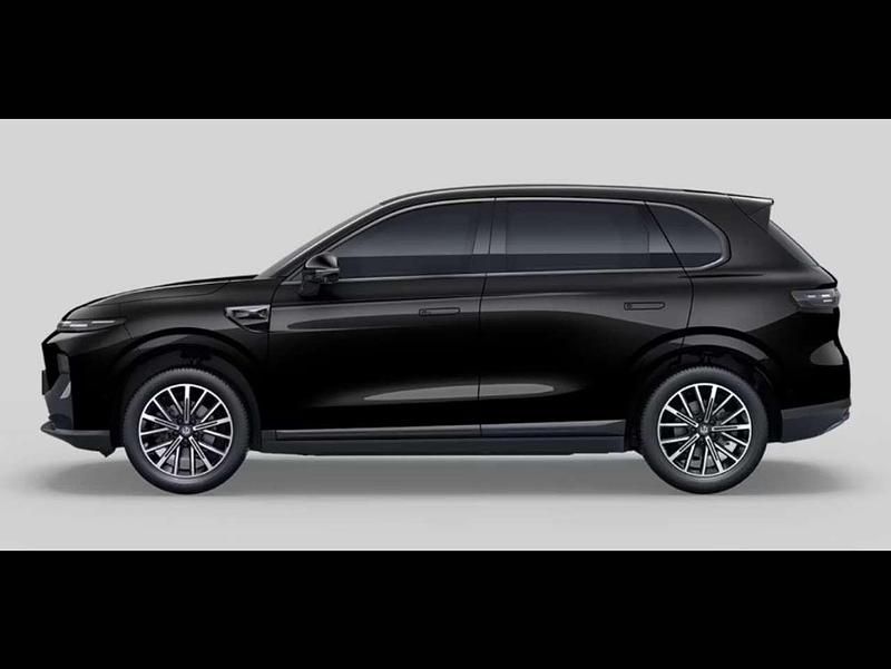 Neu Leapmotor B10 160 kW (218 PS) 2026 Metallic black SUV