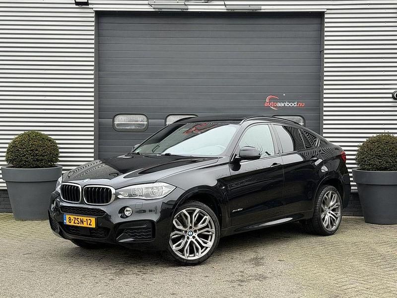 Gebraucht BMW X6 Executive 258 PS (189 kW) 2015 Schwarz SUV