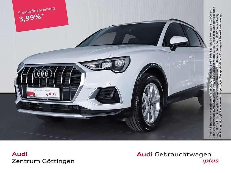Gletscherweiß metallic Gebraucht 2024 Audi Q3 Advanced Plus SUV | 40.990 € (Fairer Preis) - Bild 1/4
