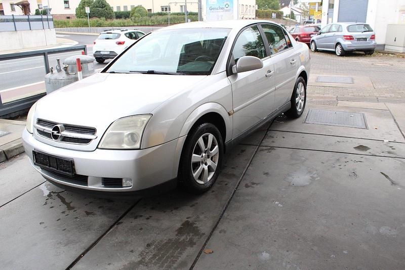 Silber Gebraucht 2003 Opel Vectra Limousine | 999 € (Fairer Preis) - Bild 1/4