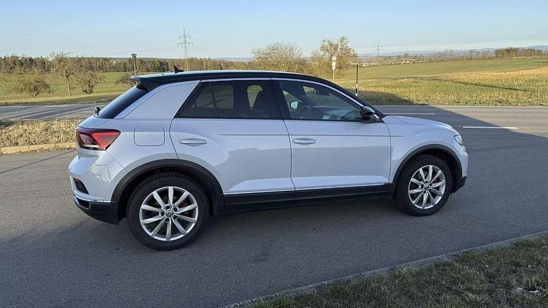 Gebraucht VW T-Roc 150 PS (110 kW) 2019 Weiß SUV