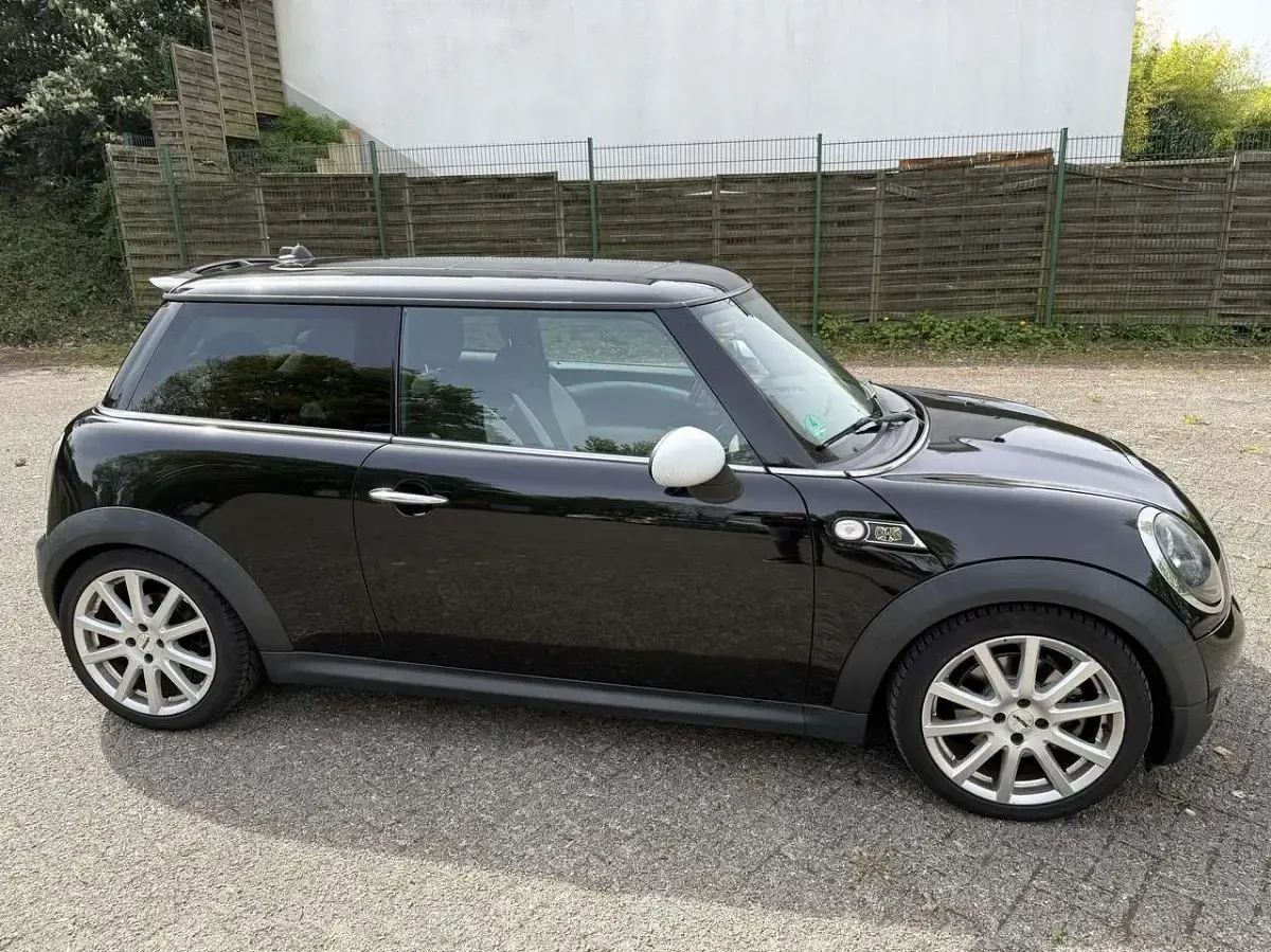 Używany Mini Cooper S 174 KM (127 kW) 2010 Czarny Hatchback