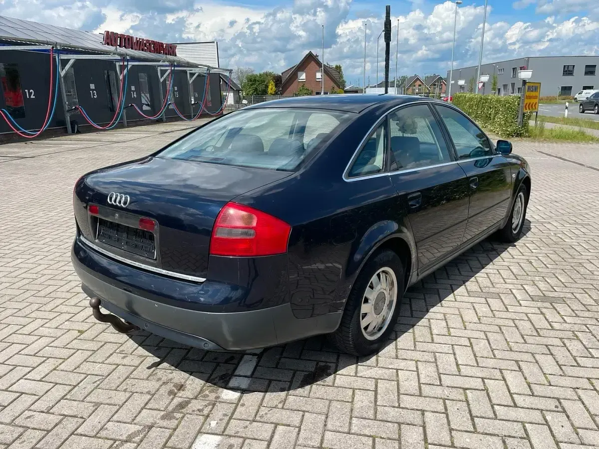 Gebraucht Audi A6 165 PS (121 kW) 1998 Blau Limousine