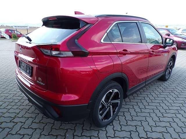 Begagnad Mitsubishi Eclipse Cross Basis 98 HK (72 kW) 2023 Röd SUV