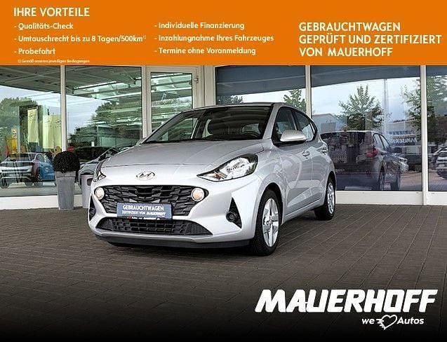 Silber Gebraucht 2021 Hyundai i10 Trend Kleinwagen | 14.290 € (Fairer Preis) - Bild 1/4