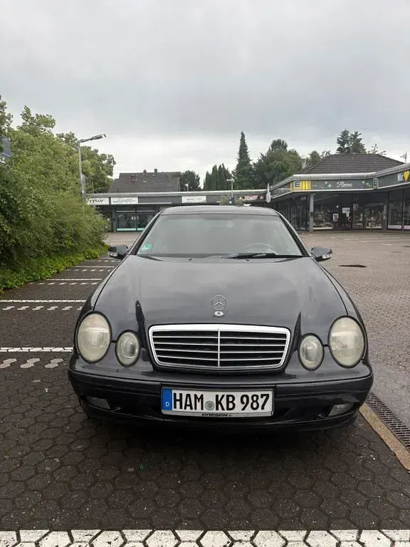Gebraucht Mercedes CLK230 Elegance 197 PS (144 kW) 2000 Coupé