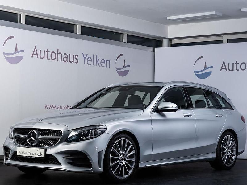 Gebraucht Mercedes C300 AMG line 258 PS (189 kW) 2020 Silber Limousine