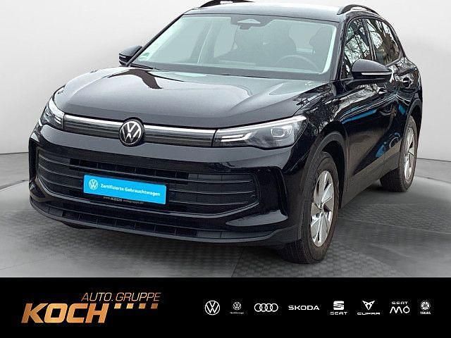 Schwarz Gebraucht 2024 VW Tiguan SUV | 34.930 € (Superpreis) - Bild 1/4