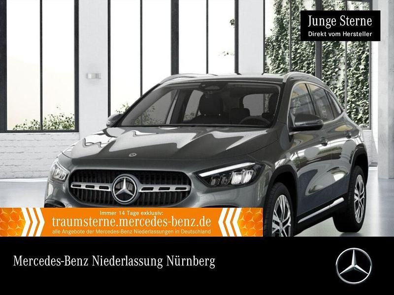 Grau Gebraucht 2024 Mercedes GLA200 Advanced SUV | 36.590 € (Superpreis) - Bild 1/3