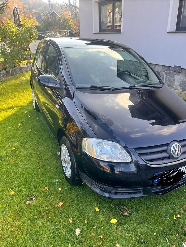 Second-hand VW Fox 55 CP (40 kW) 2007 Negru Hatchback