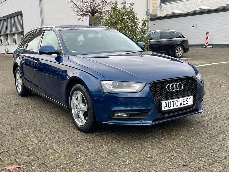 Blau Gebraucht 2014 Audi A4 Ambiente Kombi | 9.950 € (Superpreis) - Bild 1/4