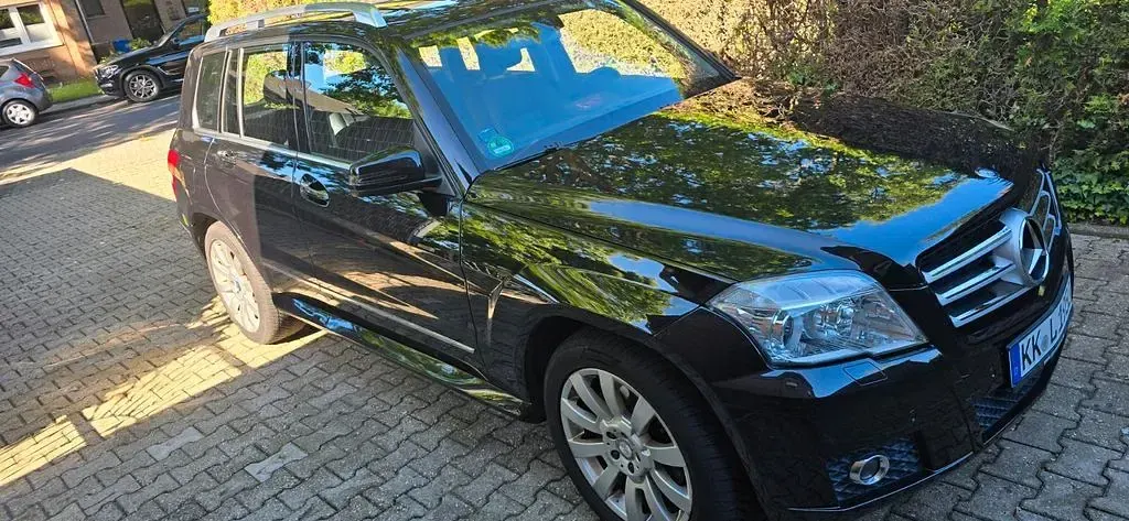 Gebraucht Mercedes GLK300 231 PS (169 kW) 2009 Schwarz SUV