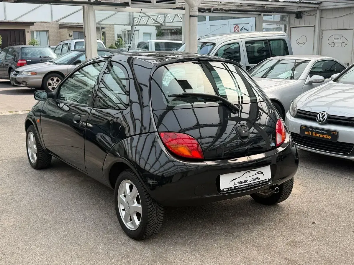 Gebraucht Ford Ka 60 PS (44 kW) 1999 Schwarz Kleinwagen