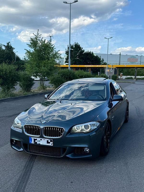 Grau Gebraucht 2010 BMW 530 M Sport Limousine | 13.500 € (Etwas zu teuer) - Bild 1/4
