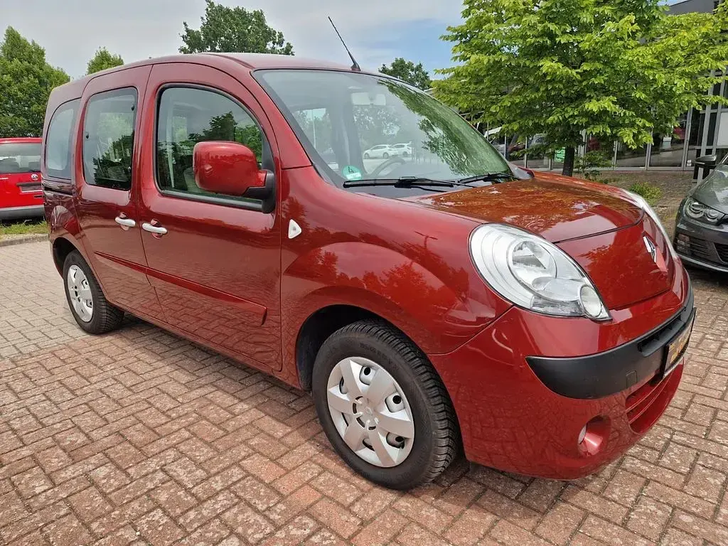 Gebraucht Renault Kangoo 105 PS (77 kW) 2011 Rot Van / Kleinbus