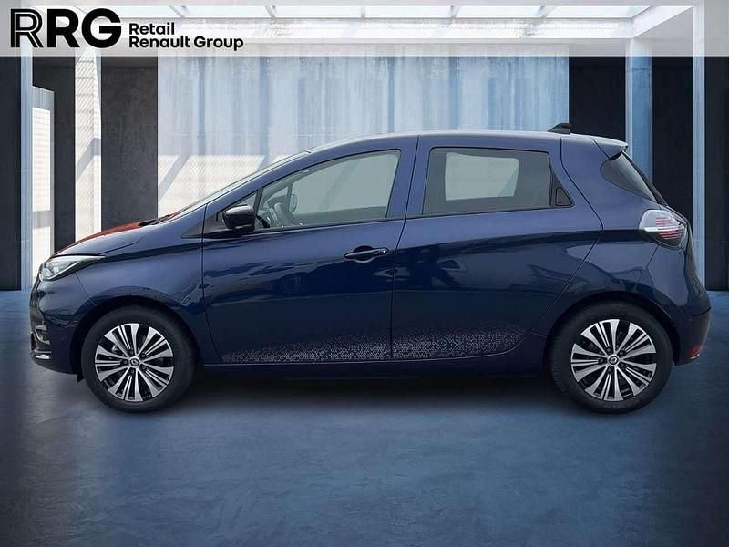 Gebraucht Renault Zoe Iconic 50 kW (69 PS) 2023 Nachtblau Kleinwagen